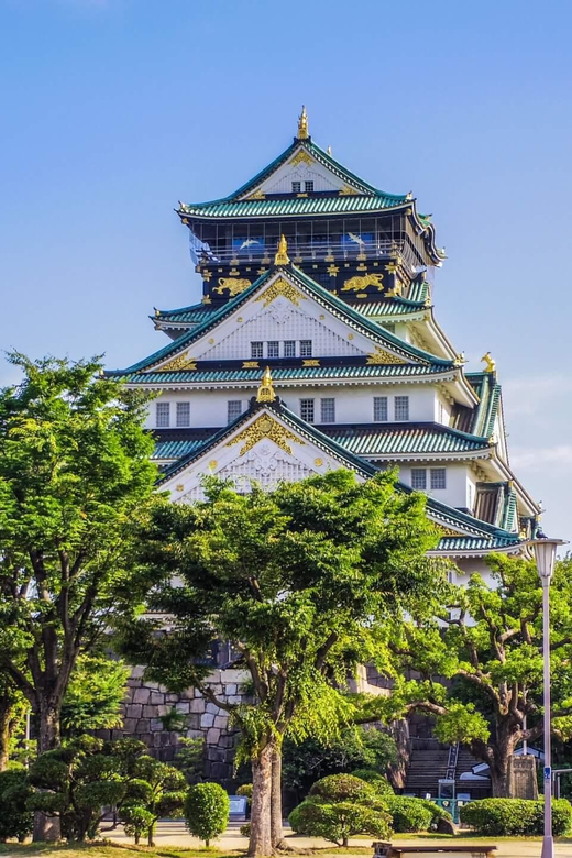 1-Day walking tour in Osaka:Castle, temples and Ukiyoe - What the $136 price includes