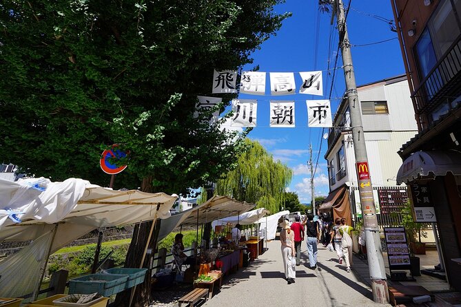 2-Day Bus Tour to Shirakawago & Hida No Sato Winter Illumination - Takayama Jinya and the Edo-period government office