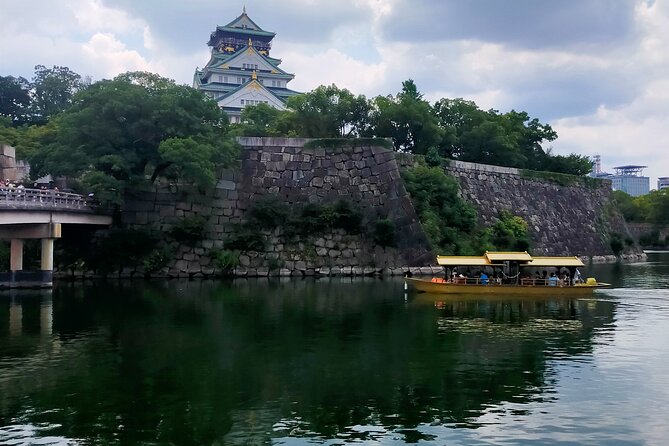 3/4/5 Hours Private Tour in Osaka with Local Guide - Osaka Castle and its broad park