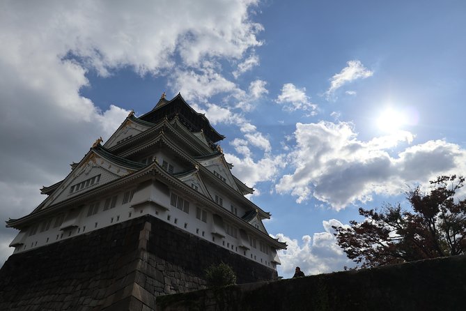 5-Hour Osaka Bike Tour to the Neighborhood of Osaka Castle - Starting at Osaka Tenmangu Shrine