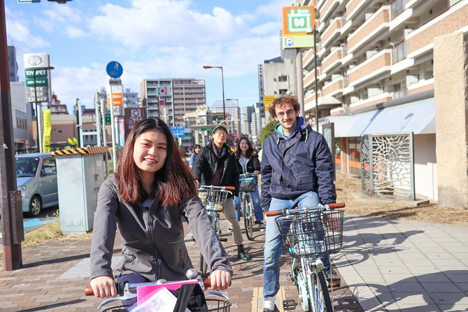 5-Hour Osaka Bike Tour to the Neighborhood of Osaka Castle - What the small group changes