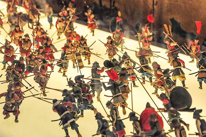 A Tour to Explore the Symbol of Osaka: Osaka Castle - Is $83.56 a fair price?
