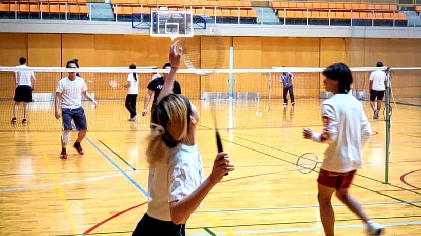 Badminton in Osaka & Kyoto with Locals! - Meeting Japanese Players and International Friends