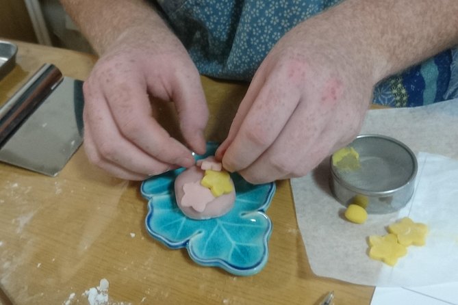 Beautiful Wagashi (Japanese Sweet) Making Class - A one-hour class with a clear sequence