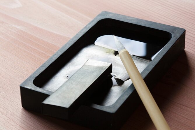 Calligraphy Workshop in Namba, Dotonbori - Practicing Kanji Without Feeling Overwhelmed