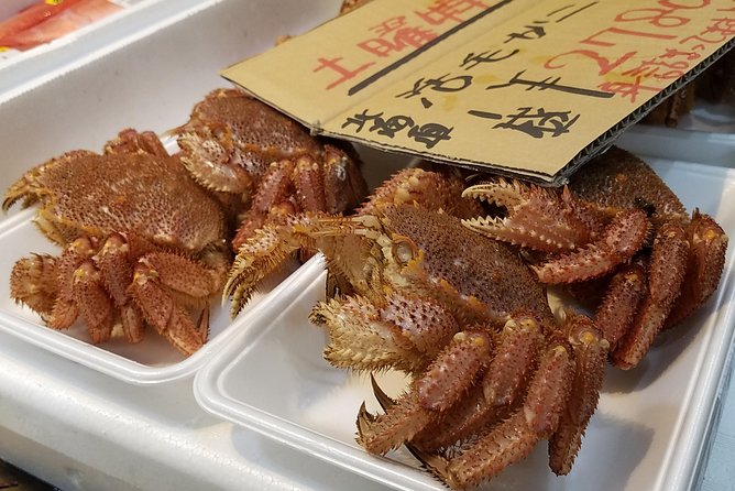 Deep Dive: Osaka Food Markets from Local to Luxurious! - Namba and Dotonbori provide a lively finish