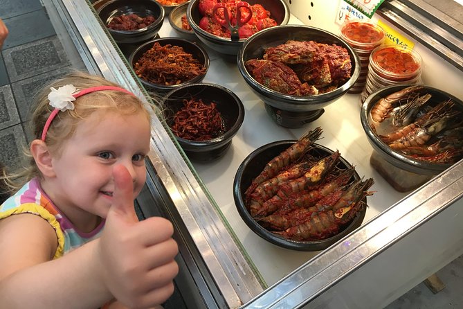 Eat, Drink & Cycle: Osaka Foodie Bike Tour - The final sushi and kushikatsu stop