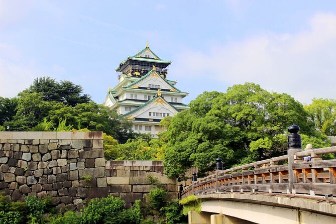 Full Day Walking Tour in Osaka Castle Temples and Ukiyoe - Two Osakas in One Full Day