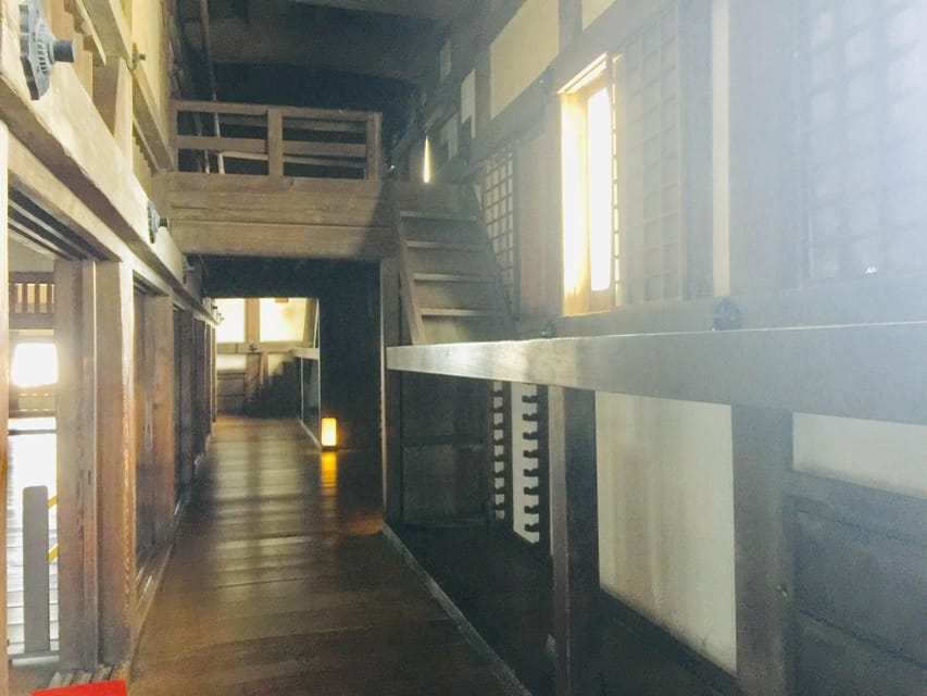 Himeji: Private Guide Tour of the Castle from Osaka or Kyoto - Timing, trains, and the four-hour question