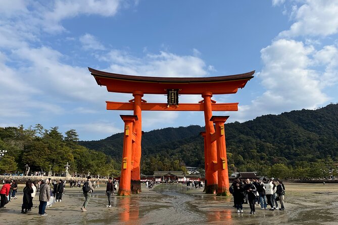 Hiroshima Private Guided Tour from Osaka or Kyoto - Walking through Peace Memorial Park