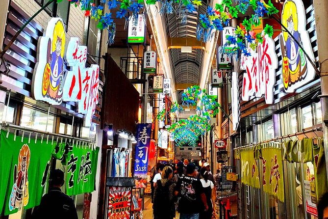 Hungry Osaka Street Food Tour:15 Tastings & 3 Drinks with a Local - What the guides add beyond the food