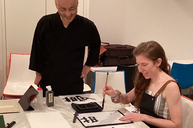 Japanese Calligraphy Experience in Osaka - Getting to the Shinsaibashi meeting point
