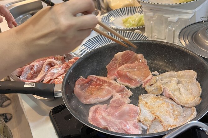 Japanese home cooking class in Osaka Umeda - Lunch, tea, and a look at home cooking