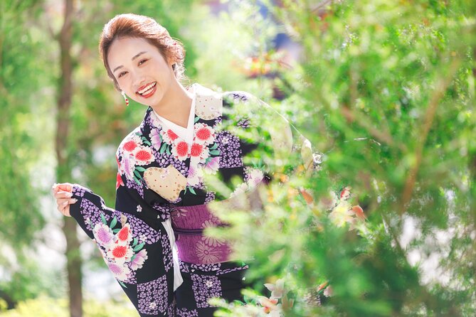 Kimono experience and Photo Session in Osaka - A photographer-led session, not just a rental