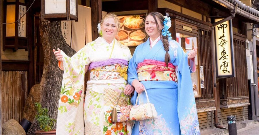 Kimono photoshoot-Includes 100 photo data - The value of 100 digital photographs