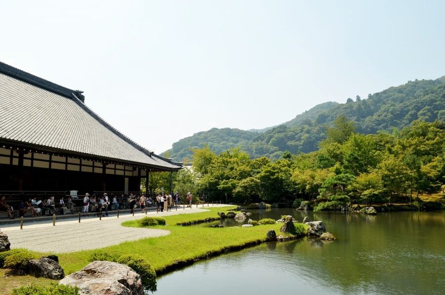 Kyoto: Immersive Arashiyama & Fushimi Inari by Private Car - Key points at a glance