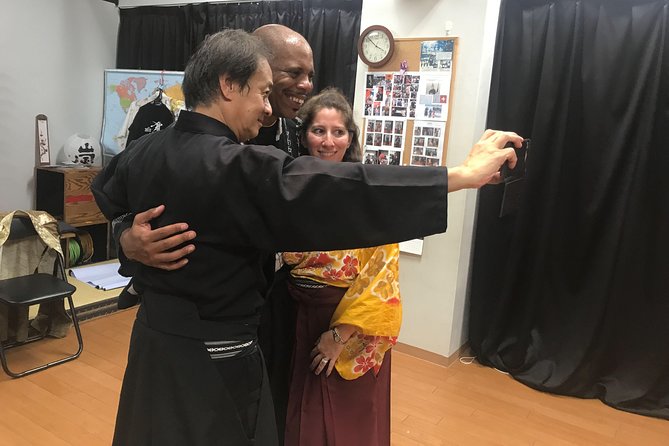 Learn The Katana 'Sword' Technique of Samurai and Ninja - Tate battle training: stage action rather than combat