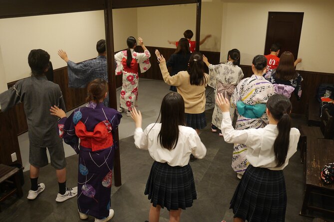 Let’s Dance Bon Odori Japanese folk Dance near Tsutenkaku - The first half: watch, copy, and find the rhythm