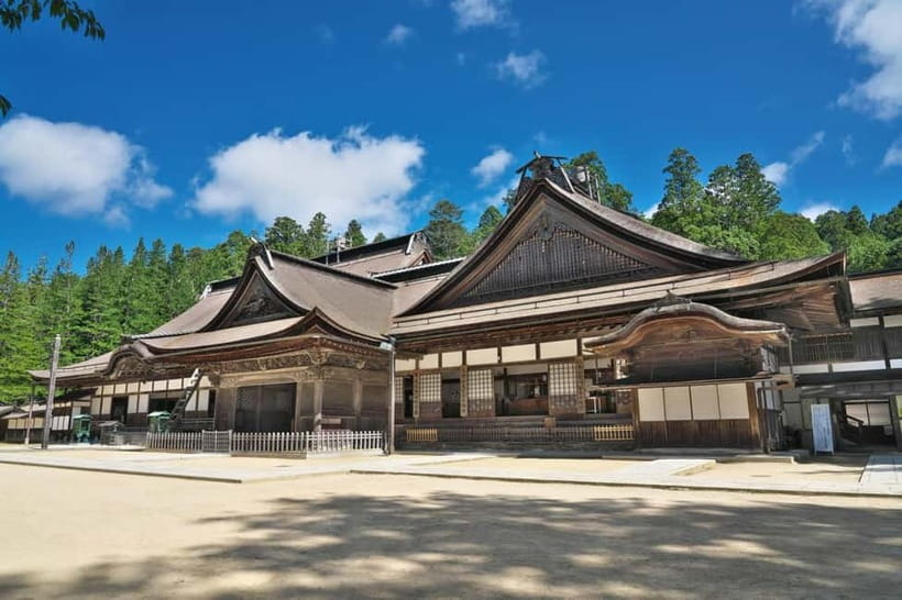 Mount Koya from Osaka: Cultural Small Group Day Tour - Walking the cedar trail at Okunoin Cemetery