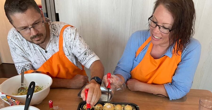 Okonomiyaki or Ramen&Gyoza Class with Local Shop Tour - Should you book Osaka Cooking Base?