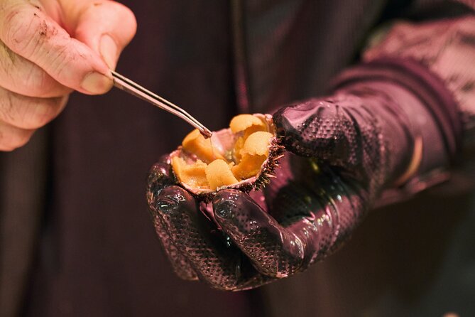 Osaka: 2-Hour Nightlife District Walking & Local Food Culture - What the guides add