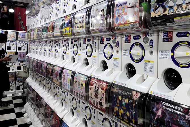 Osaka 4-Hour Walking Tour: Hotspots and Hidden Gems - Kuromon Market shows Osaka’s everyday appetite