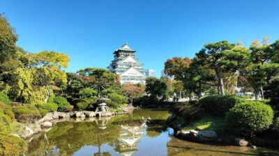 Osaka Castle Guided Tour