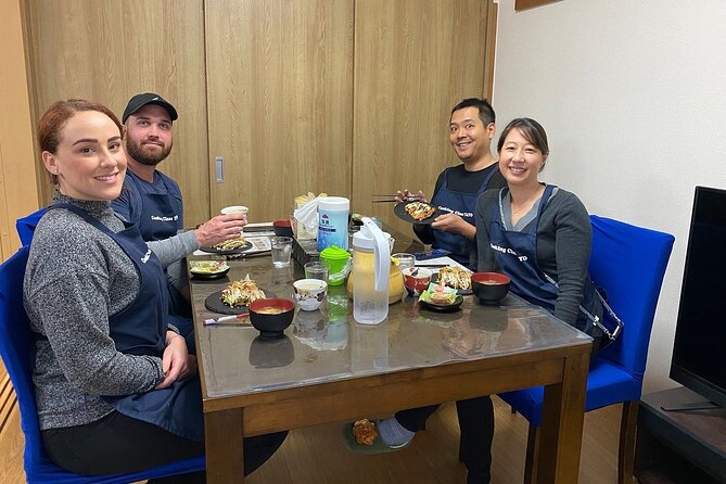 Osaka Cooking Class: Okonomiyaki &Japanese cuisines experience - Finishing with taiyaki and matcha