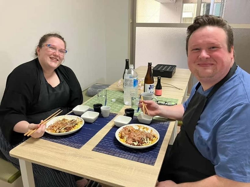 Osaka : Cooking Class Okonomiyaki & Takoyaki course in Nanba - Why okonomiyaki and takoyaki make good cooking-class dishes