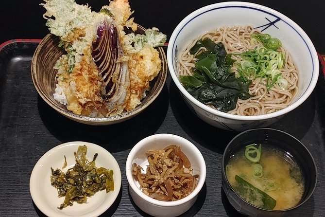 Osaka Dotonbori Daytime Food Tour - What the guides add to the meal