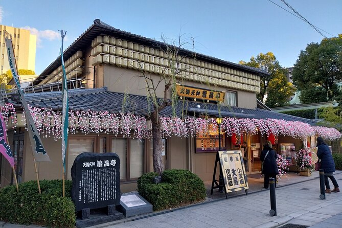 Osaka Food Tour with 10 Classic Japanese Tastings & Drinks - The walk, timing, and where you finish