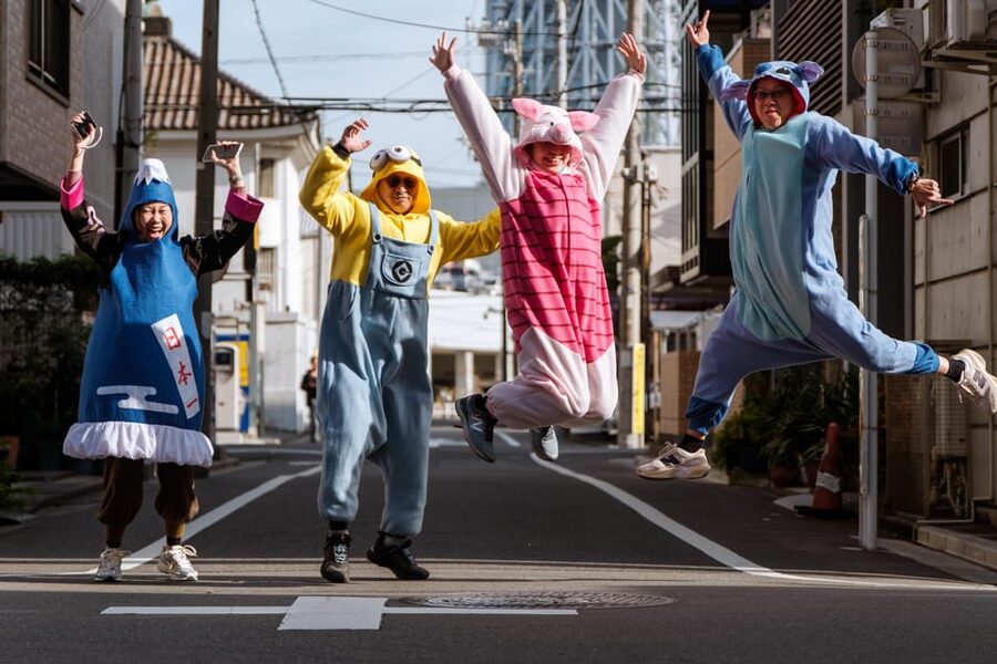 Osaka: Go Kart Tour on Osaka Streets with Guide - Osaka Castle, the tour’s breathing space