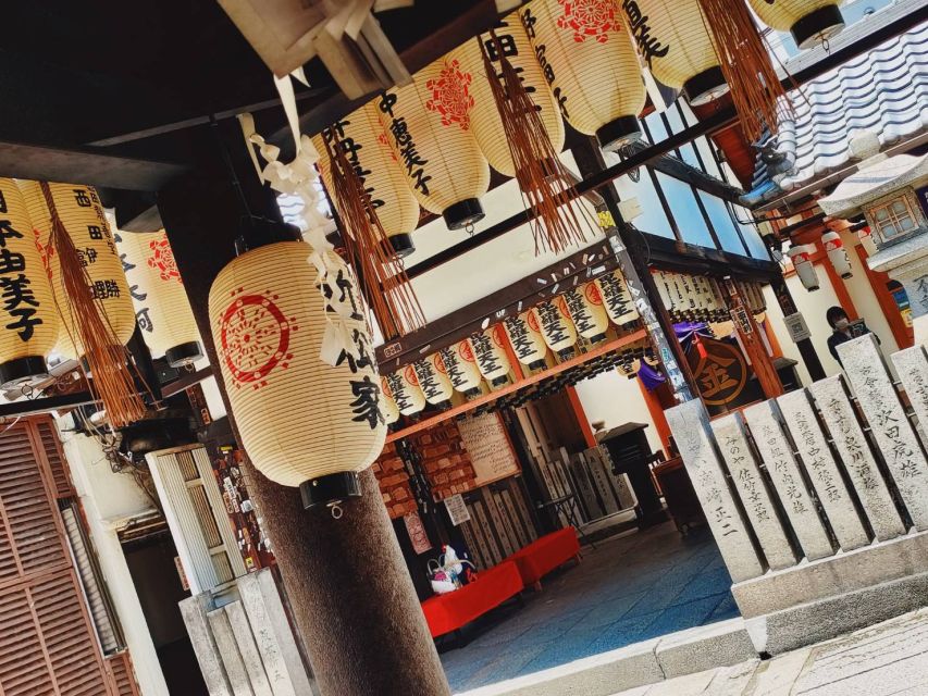 Osaka: Half-day Ultimate Highlights Guided Walking Tour - Shinsaibashi shows Osaka’s long shopping habit