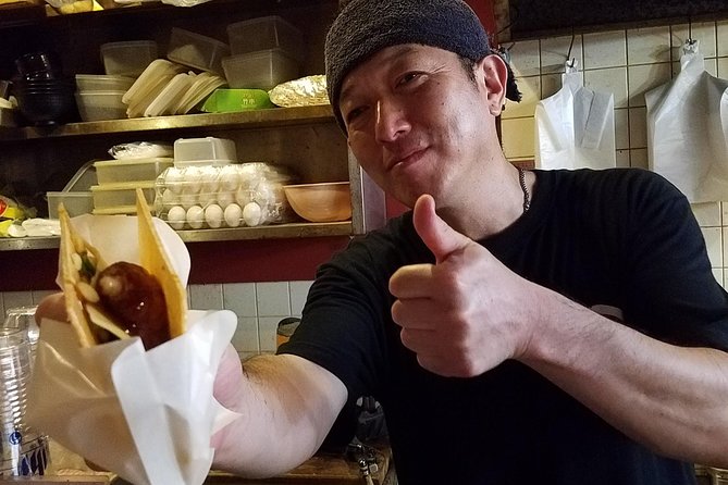 Osaka Highlights: 4-Hour Walking Tour with Castle - Four hours, five districts, and subway connections