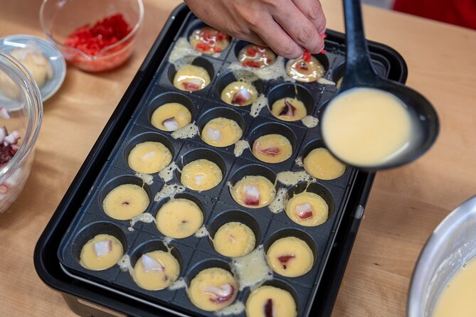 Osaka Home Feast Cooking and Sake Experience - Getting started in the cooking studio