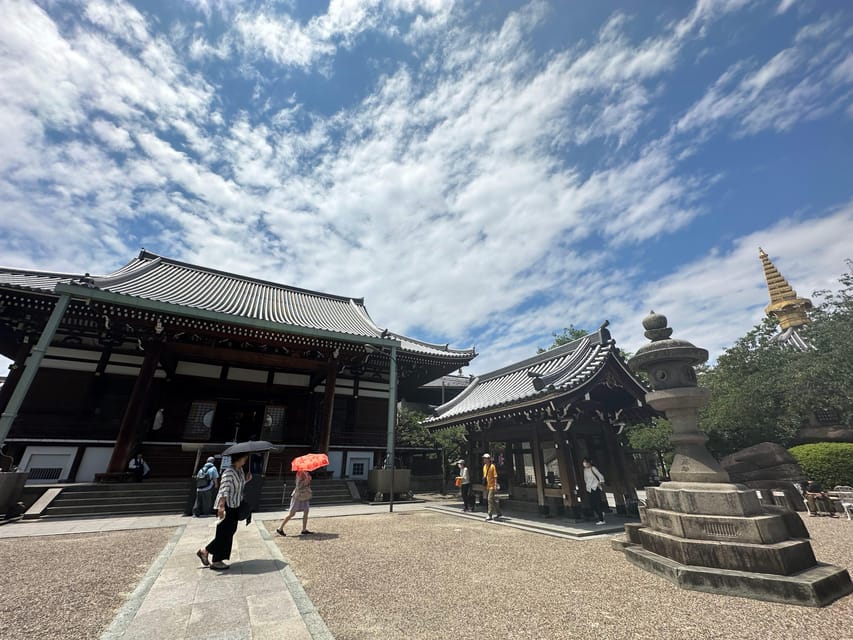 Osaka: Japan’s Oldest Temple & Bone Buddha Walking Tour - How the guide adds value