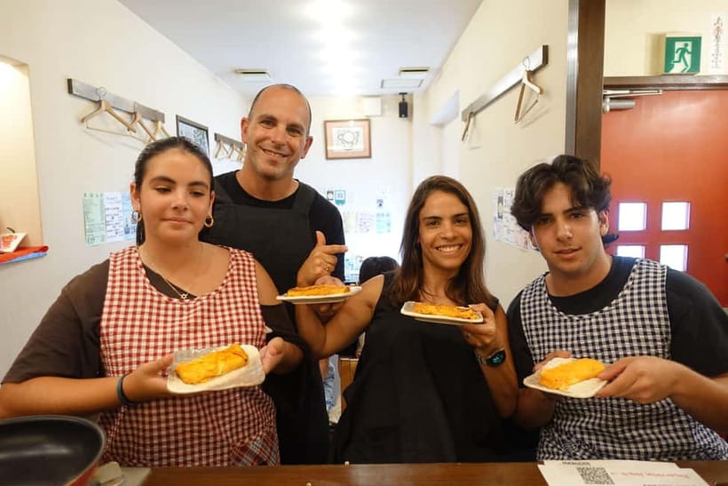 Osaka: Japanese Cooking Class with Matcha Experience - Choosing between home cooking, okonomiyaki, and bento