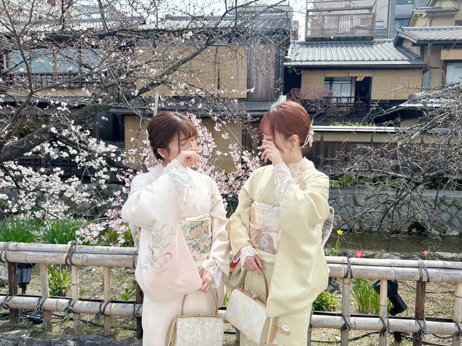 Osaka: Kimono Rental Traditional Experience at WARGO - What the Outfit Includes