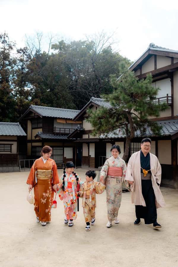 Osaka: Kimono Rental Traditional Experience at WARGO - Returning the Kimono Without Stress
