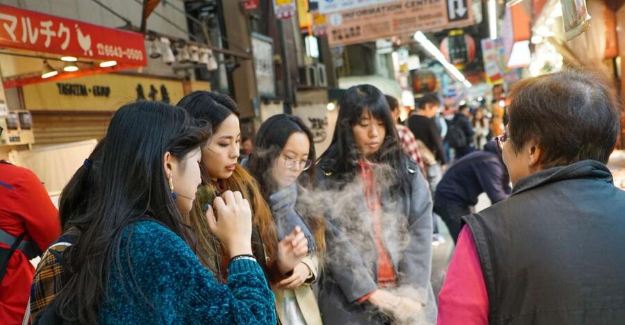 Osaka: Kuromon Market Food Walking Tour (6 stops, 6 tastes) - Key details before you book