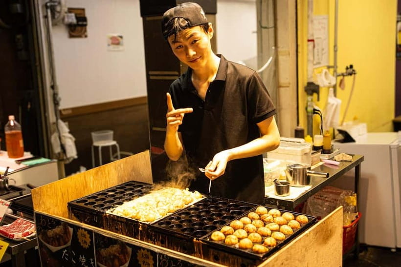 Osaka: Kuromon Market Street Food Tour with Pro Local Guide - Kuromon Market, Osaka’s Kitchen in Practice