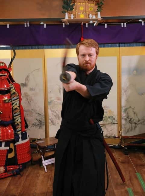 Osaka: Learn Bushido - Trial Slashing with Samurai Sword - Finding the dojo near Osakajokoen Station