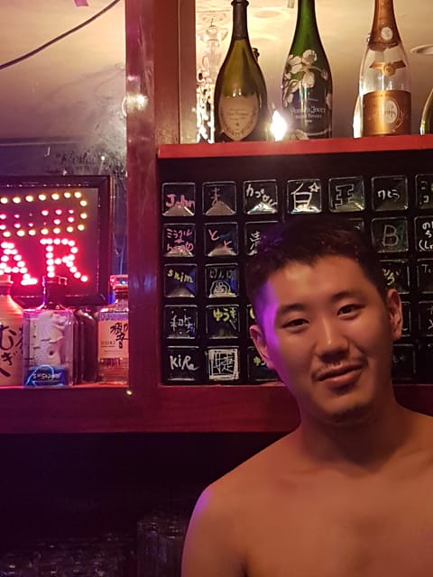 Osaka: LGBTQ+ Tour with Dinner and Drinks - Shinsekai: Soul Food and Private Stories