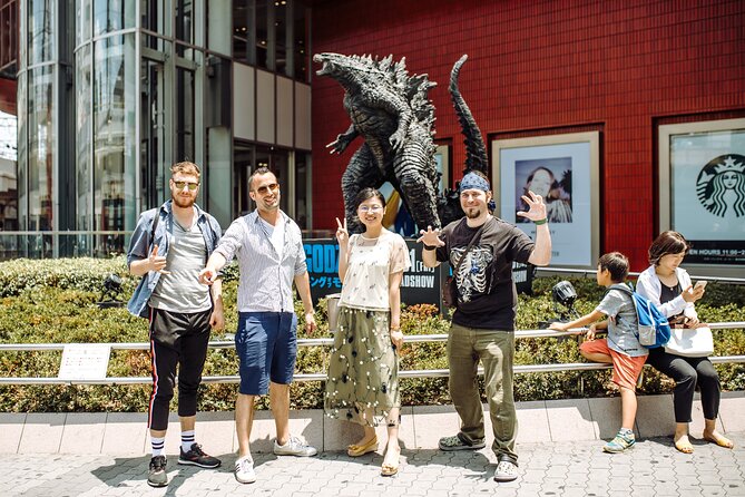 Osaka Like a Local: Private & Personalized Experience (3 hours) - Osaka Castle Park and the city’s long story