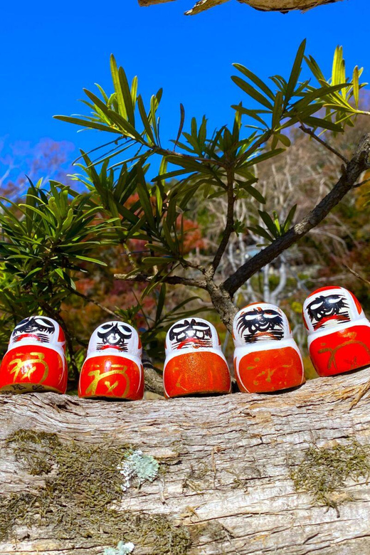 Osaka: Minoh, Katsuoji Temple, & Minoh Falls Full-day Tour - Katsuoji Temple and its hundreds of Daruma dolls