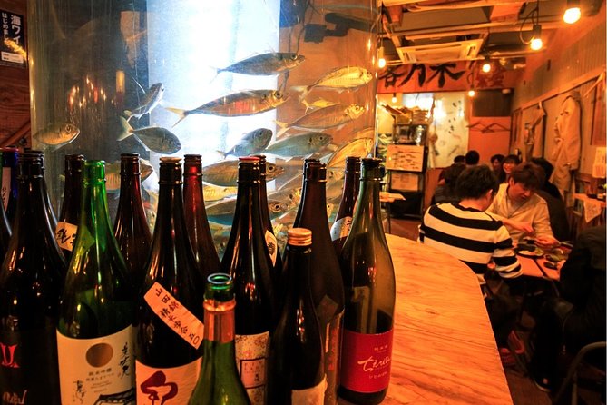 Osaka Night Tour with a Local – Private Bars, Drinks & Culture - Starting with a Konbini Beer