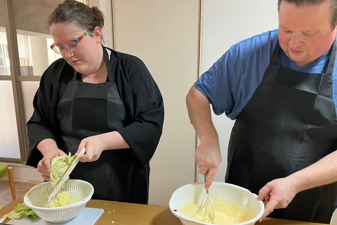 Osaka Okonomiyaki Cooking Class "Learn here and make it at home" - A 30-Minute Start Near Shinsaibashi