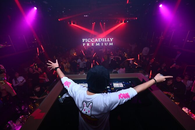 Osaka: PICCADILLY PREMIUM DINNER SHOW&NIGHTCLUB with Tasting - A closer look at the two-hour schedule