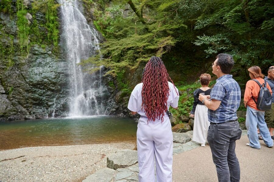 Osaka: Private Samurai Experience - Train with Sword Master - From Minoh Station to a Private Temple Grounds