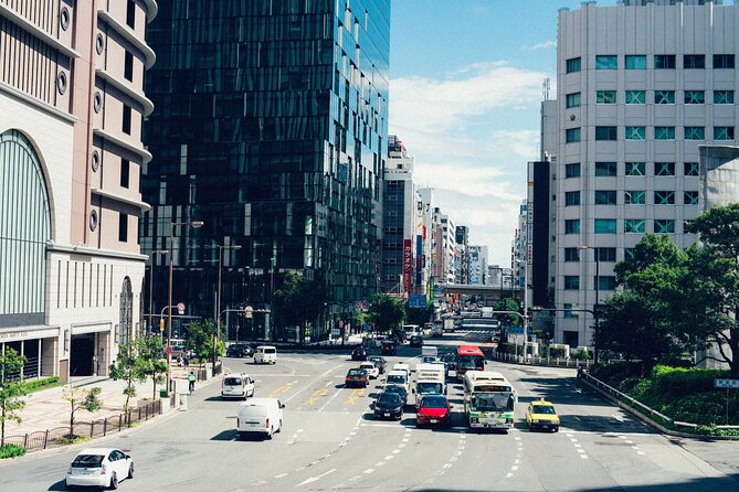 Osaka Private Walking Tour with a Local - The local host makes or breaks the experience
